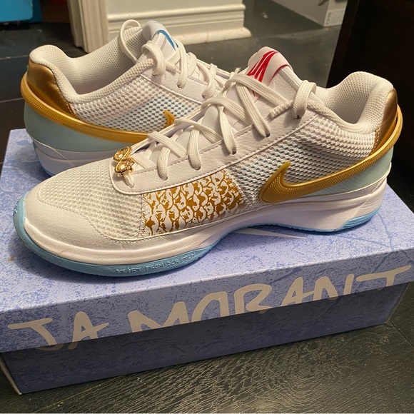 Nike Ja Morant Basketball Shoes - Picture 5 of 5
